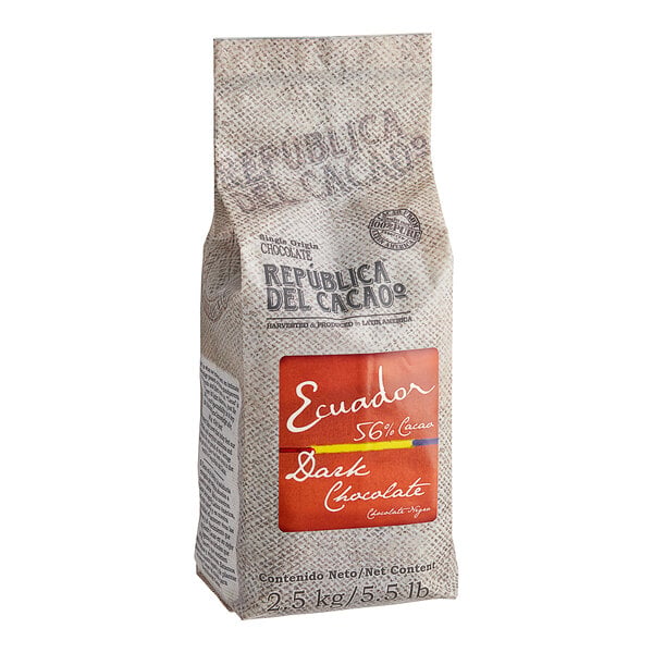 Republica del Cacao Ecuador 56% Dark Chocolate Couverture 5.5 lb. - 4/Case