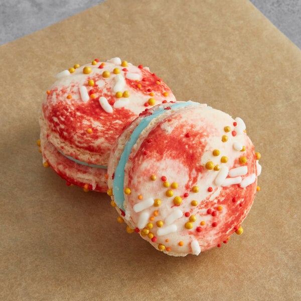 Macaron Centrale Cotton Candy White Chocolate Ganache Macaron - 100/Case
