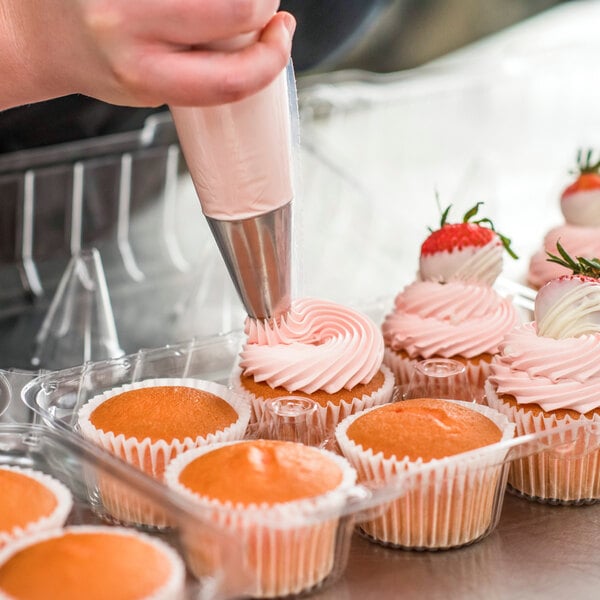 Rich's Bettercreme Strawberry Whipped Icing - 9 lb. Pail