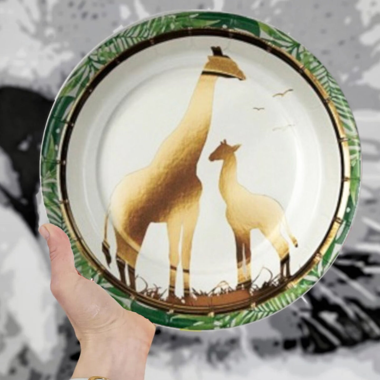 Sophisticated Safari Giraffe Paper Dessert Plates 8 Count Jungle Theme 7 Inch