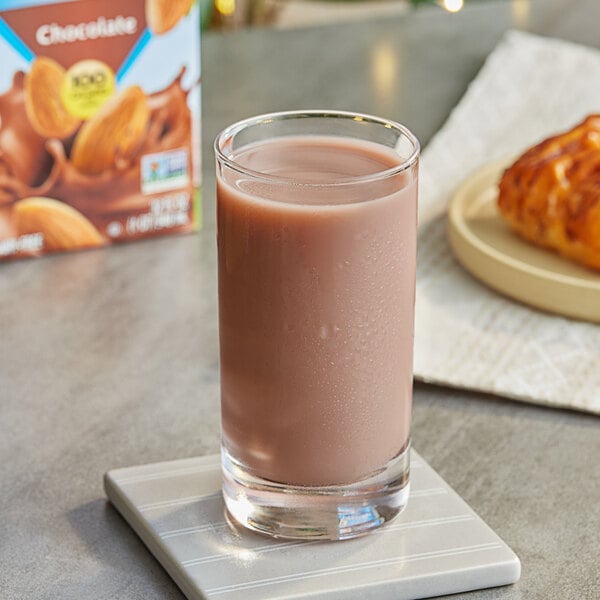 Almond Breeze Chocolate Almond Milk 32 fl. oz. - 12/Case