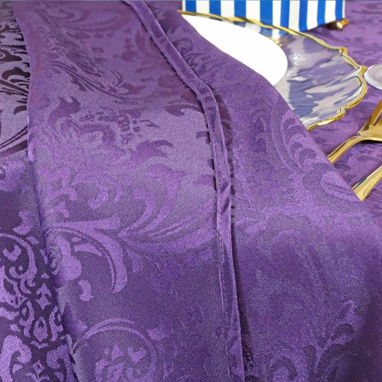 1 Piece Eggplant Floral Damask Jacquard Chair Cover for Elegant Folding Seating