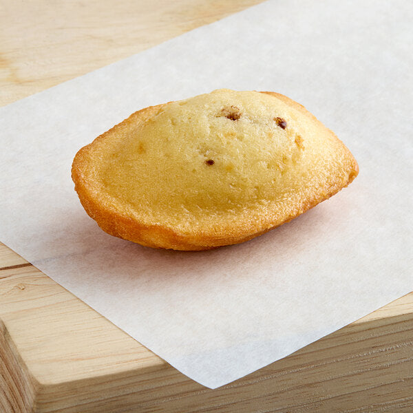 St. Michel Chocolate Hazelnut-Filled Madeleine 2 oz. - 64/Case