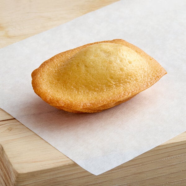 St. Michel Strawberry-Filled Madeleine 2 oz. - 64/Case