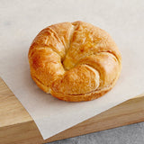 Pillsbury Fully Baked Sliced Croissant Sandwich Bun 2.5 oz. - 64/Case