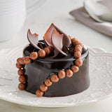Valrhona Caramelia 36% Milk Chocolate Crunchy Pearls 6.6 lb. - 3/Case