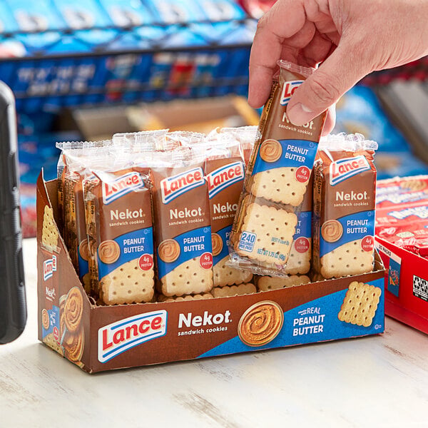 Lance Nekot Vanilla Cookie with Peanut Butter Filling 20 Count Box - 6/Case