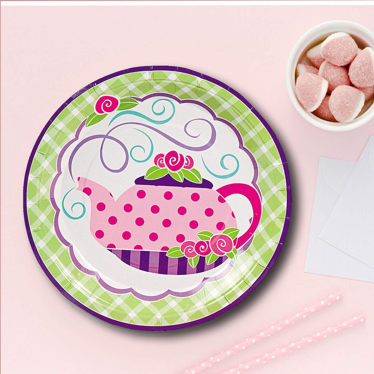 8 Count Green Gingham Tea Party Paper Dinner Plates 9" Disposable Plates for Birthday & Party Celebrations