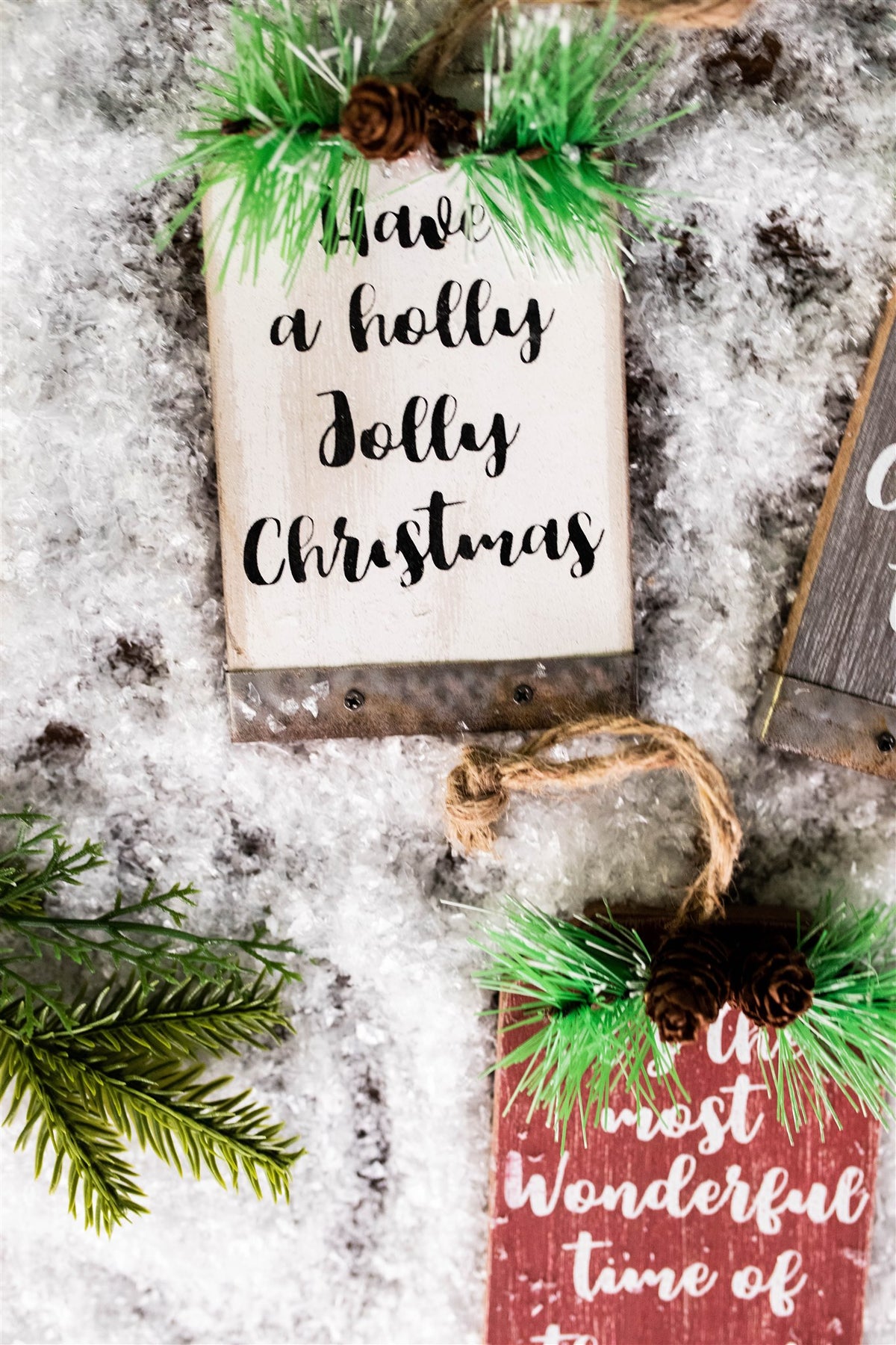 5” Wood Holiday Sign Ornament with Pinecone Accent