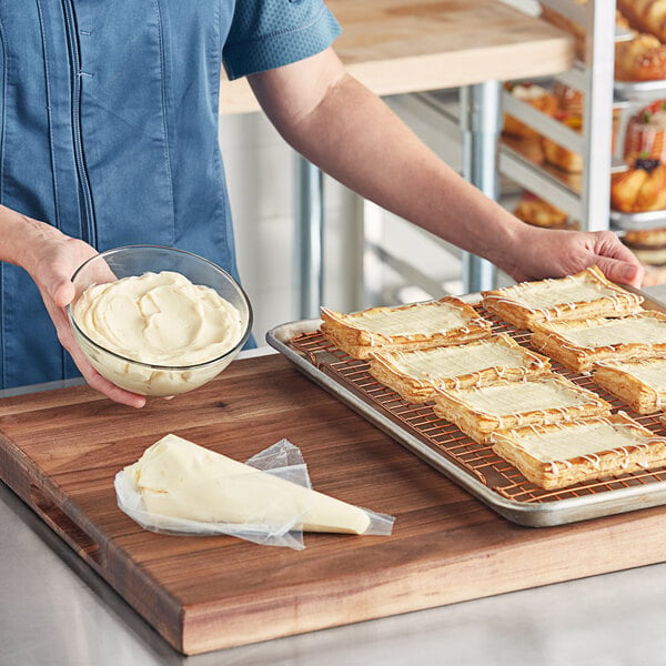 Henry & Henry Redi-Pak Cream Cheese Pastry Filling 2 lb. - 12/Case
