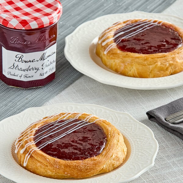Bonne Maman Strawberry Preserves 13 oz. Jar - 6/Case