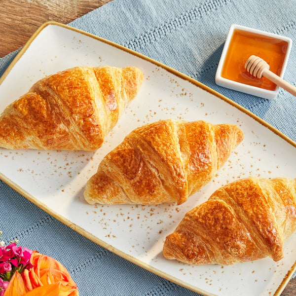 Bridor Ready-to-Bake Straight Vegan Croissant 2.8 oz. - 80/Case