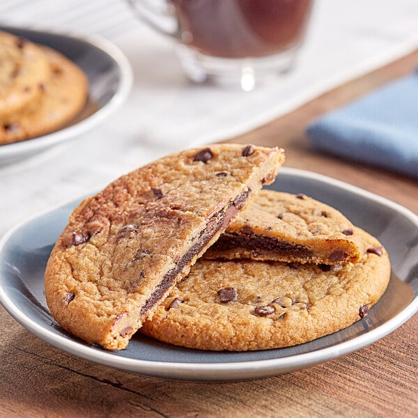 David's Cookies Chocolate Chip Filled Cookie Dough 3.35 oz. - 100/Case