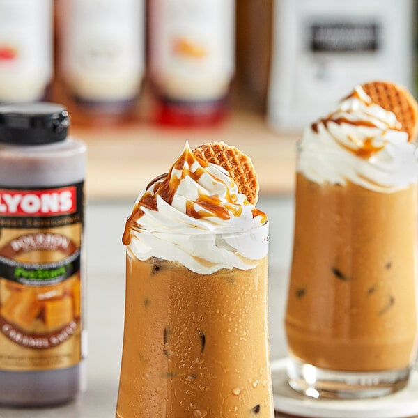 Lyons Sweet Indulgence Bourbon Caramel Flavoring Sauce 12 fl. oz. (16.5 oz.) - 12/Case