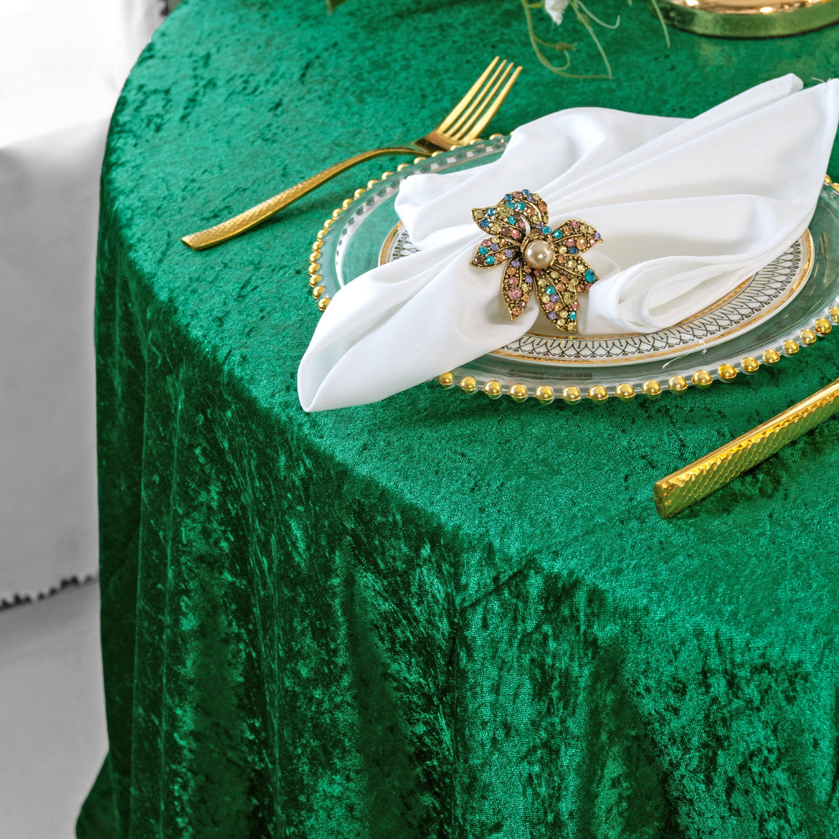 Square Crushed Velvet Table Overlay 85x85 Emerald Green