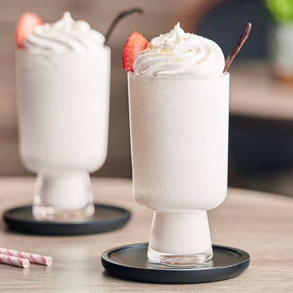 Cappuccine Vanilla Bean Frappe Mix 3 lb. - 5/Case