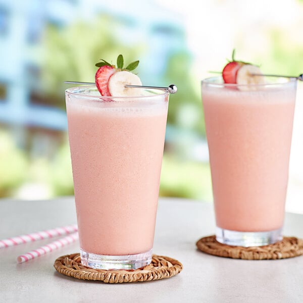 Capora Strawberry Banana Fruit Smoothie Mix 64 fl. oz. - 6/Case