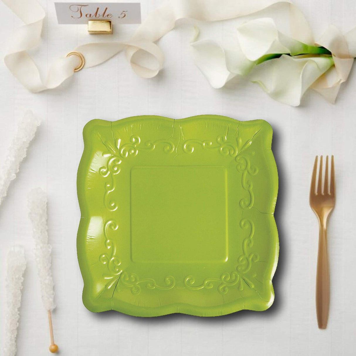 8 Count Scalloped Edge Paper Dessert Plates 7" Durable Party Plates for Cake, Cupcakes & More