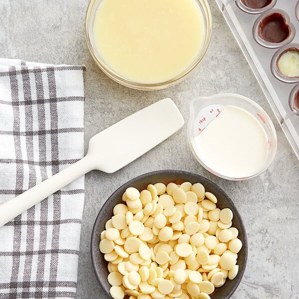 Callebaut Recipe CW2 White Chocolate Callets™ 22 lb. - 2/Case