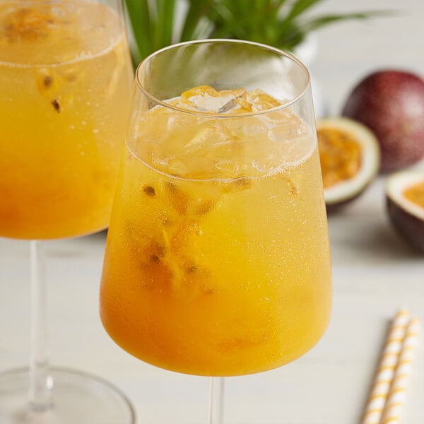 Les Vergers Boiron 100% Passion Fruit Real Fruit Puree 1 Liter - 6/Case