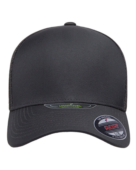 Flexfit® Unipanel Cap Sleek & Modern Fit