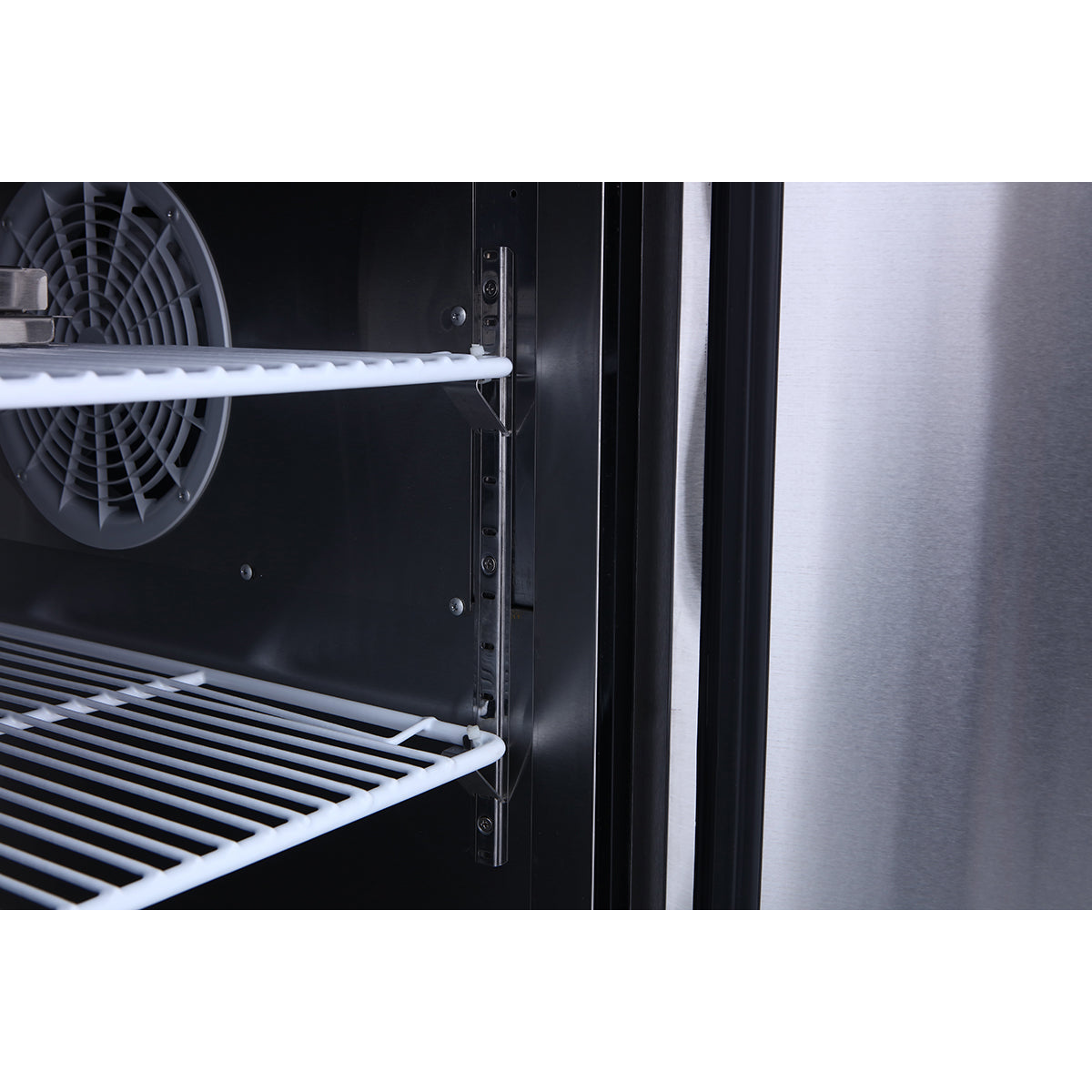 Atosa MPF8201GR Side Mount Refrigerated Pizza Prep Table 44"W X 33.1"D X 44"H with Self-Closing Solid Door