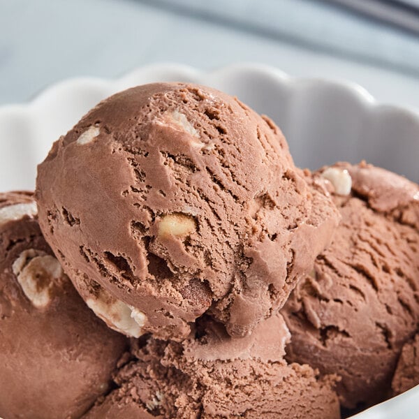 Tillamook Rocky Road Premium Ice Cream with 13.5% Butterfat 3 Gallon