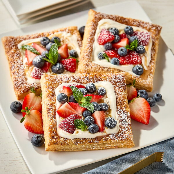 Pennant French 5" x 5" Puff Pastry Dough Sheet 2 oz. - 120/Case