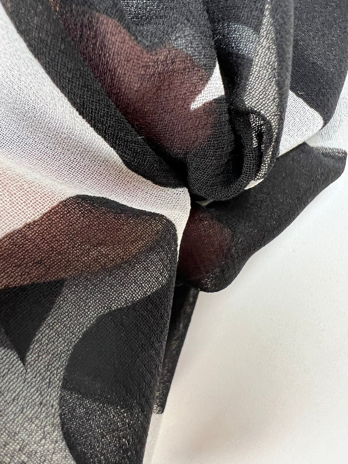 Polyester Chiffon Printed Black White