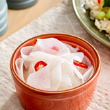 Fresh Daikon Radish 40 lb.