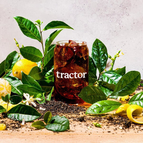 Tractor Beverage Co. Organic Unsweet Tea Beverage 8.5:1 Concentrate 32 fl. oz. - 12/Case