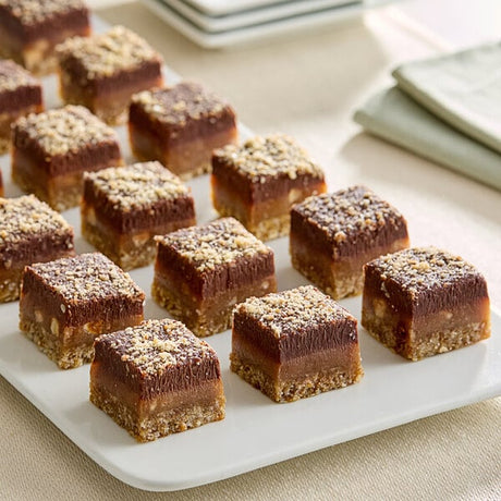 Nats Rawline Plant-Based Vegan Caramel and Chocolate Mini Raw Cake Square 0.85 oz. - 20/Case
