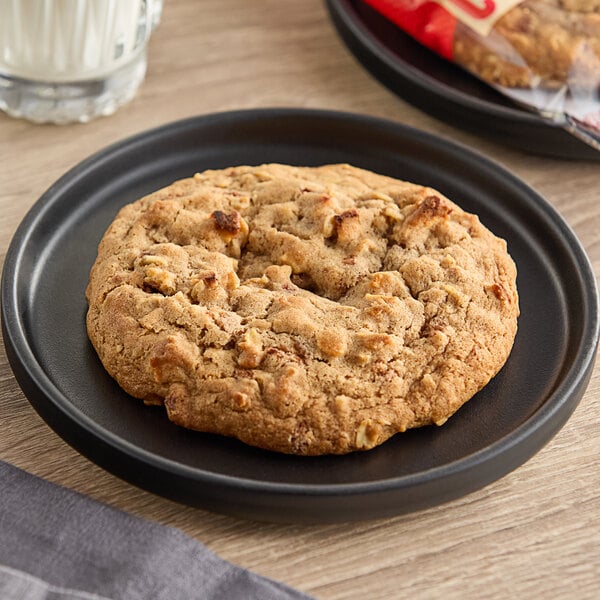 Otis Spunkmeyer Individually Wrapped Frozen Apple Cinnamon Oatmeal Cookie 4 oz. - 24/Case