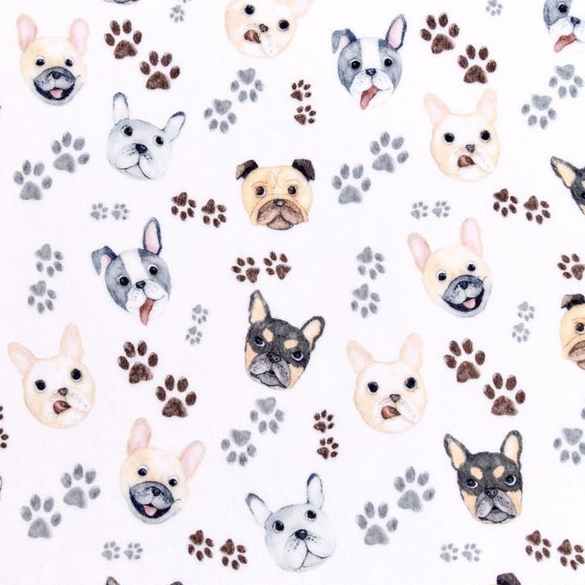 Cuddle Fabric Doggy Daze Snow 58/60"