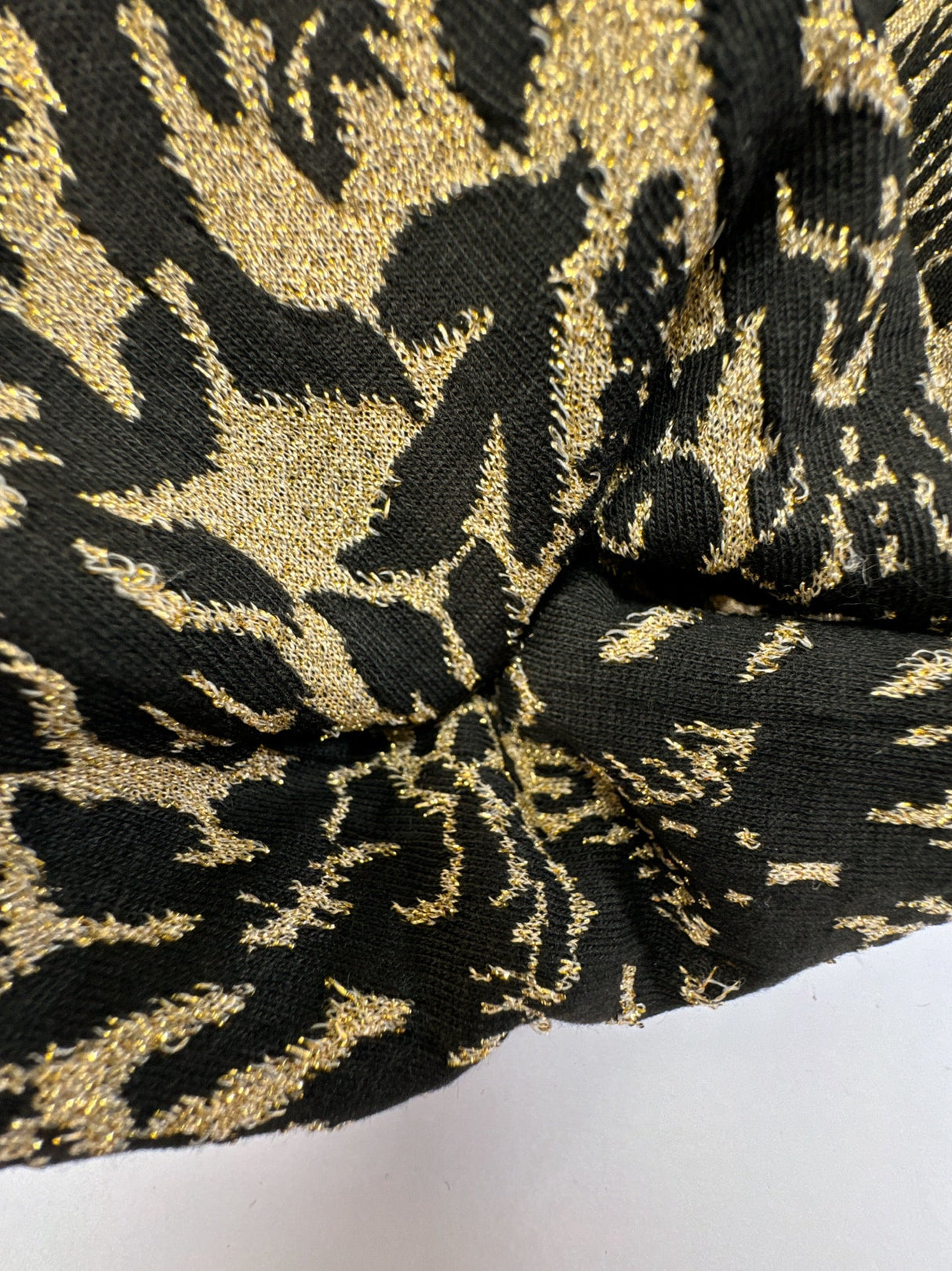 Jacquard Knitted Floral Fabric
