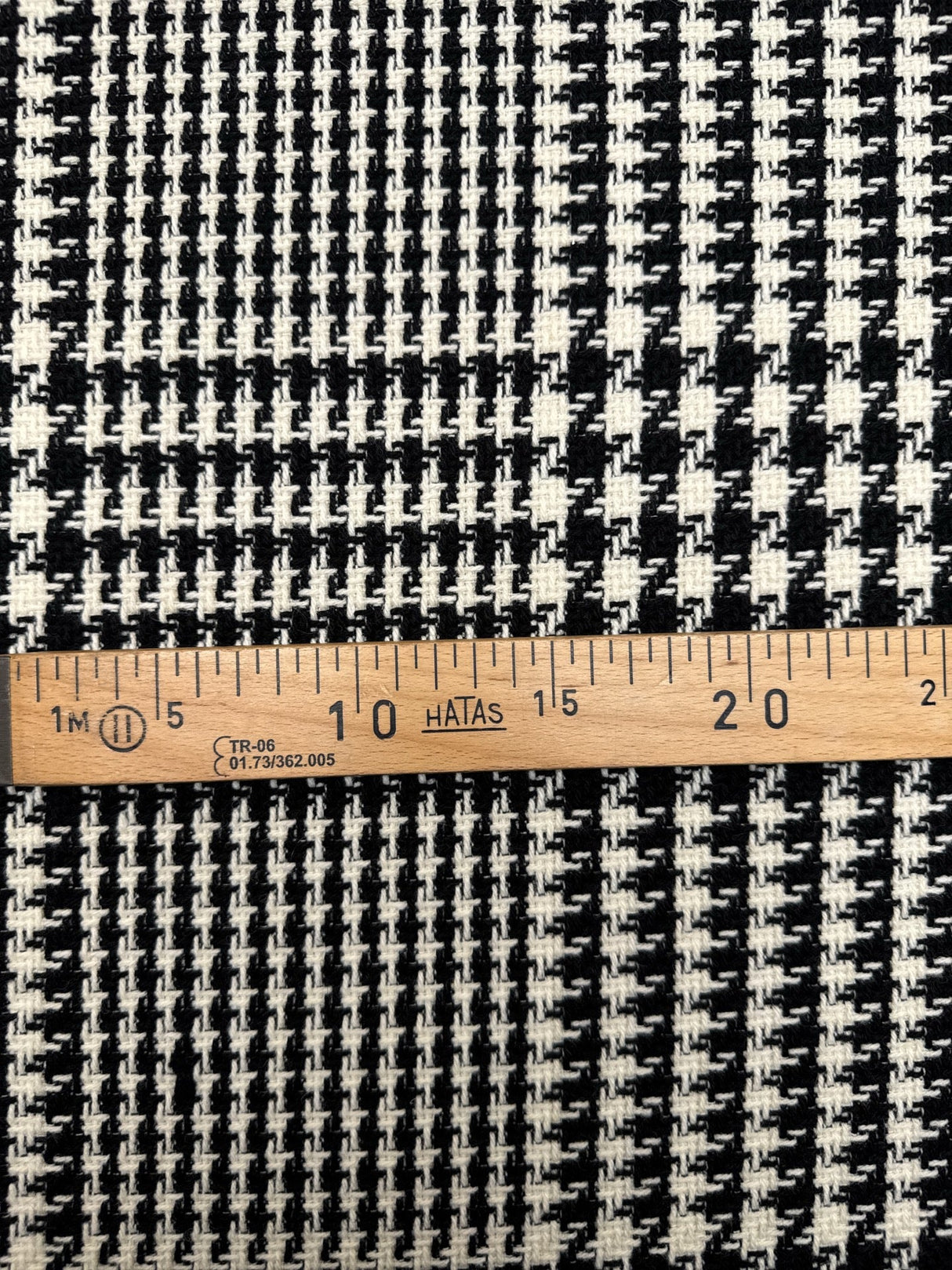 Wool Tweed Checked Black White