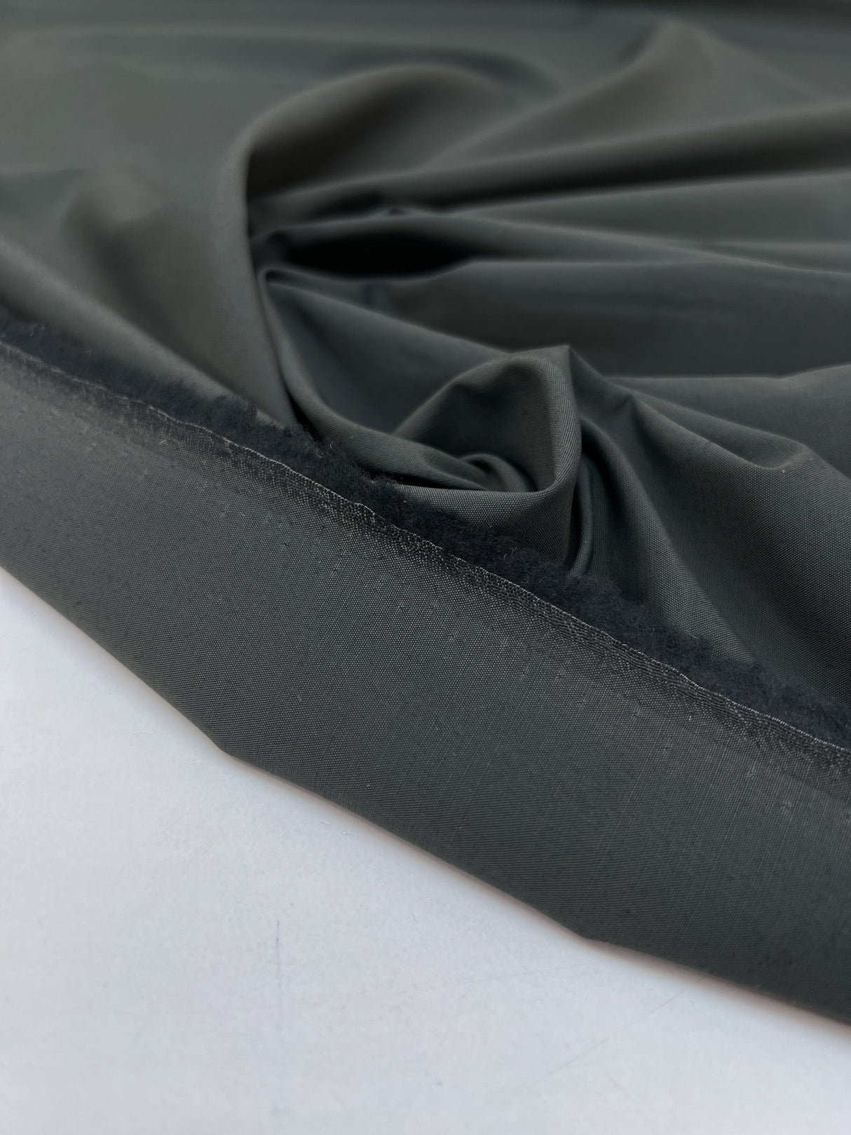 Virgin Wool Suit Fabric with Elastane Blue