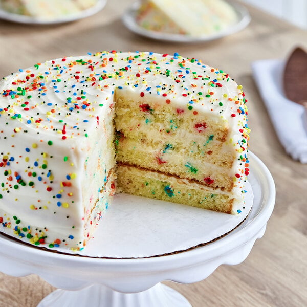 Pillsbury Funfetti Cake Mix 15.25 oz. - 8/Case