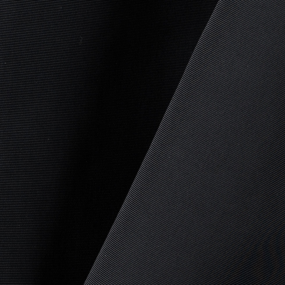 Black Solid Nylon Outerwear