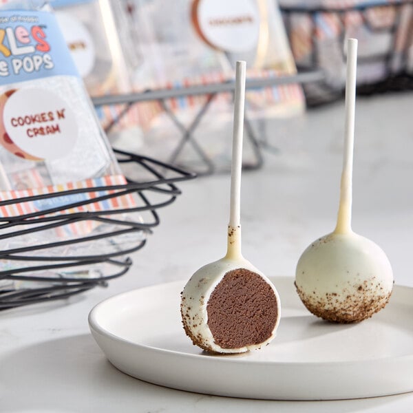 iNKLeS Individually Wrapped Cookies and Cream Cake Pop 1.34 oz. - 20/Case