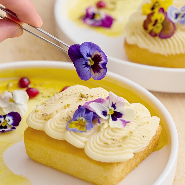 Fresh Origins Viola Edible Flowers - 50/Case