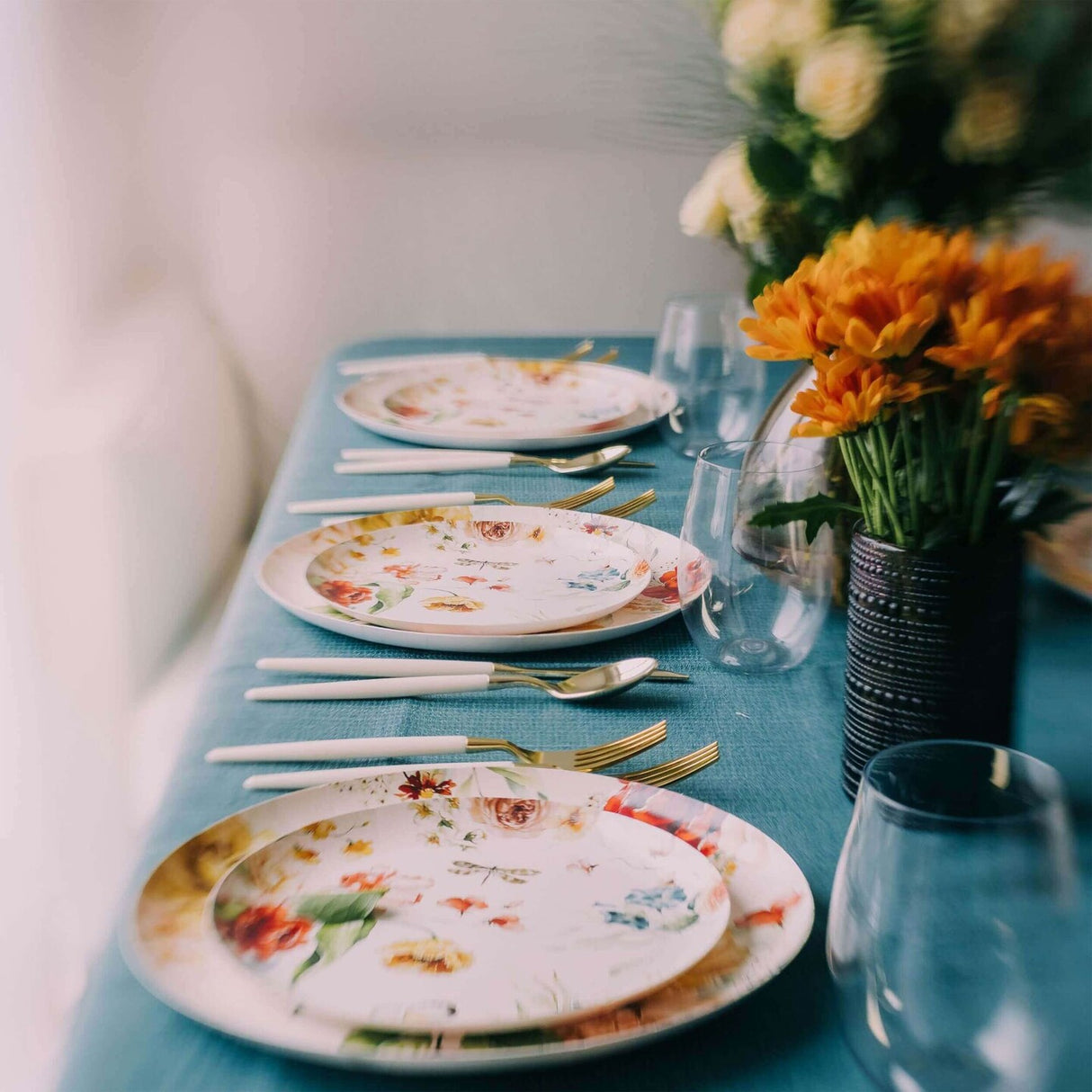 20 Count Elegant 8 Inch Earthtrends Aviv Design Disposable Paper Plates