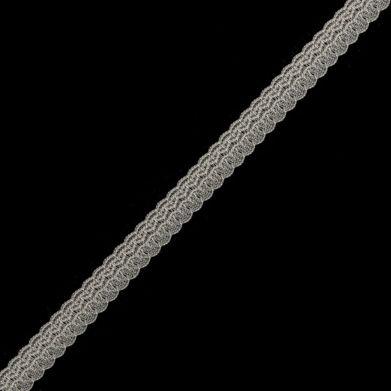 Nude Fine Lace Trim 0.25"