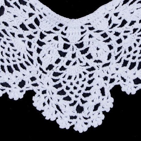 White Cotton Crochet Neck Applique - 8"