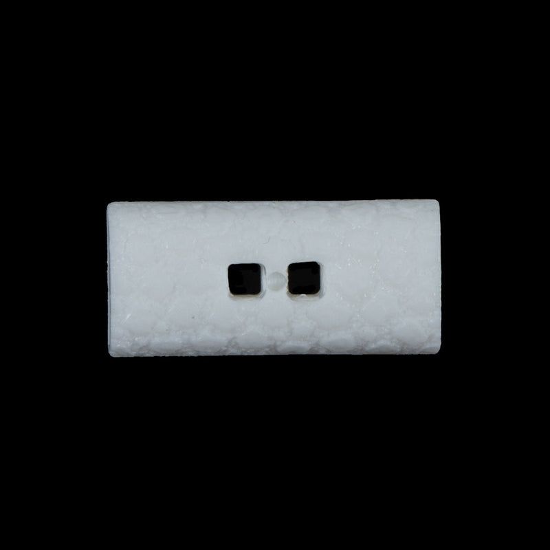 White Plastic Toggle - 40L/25.5mm