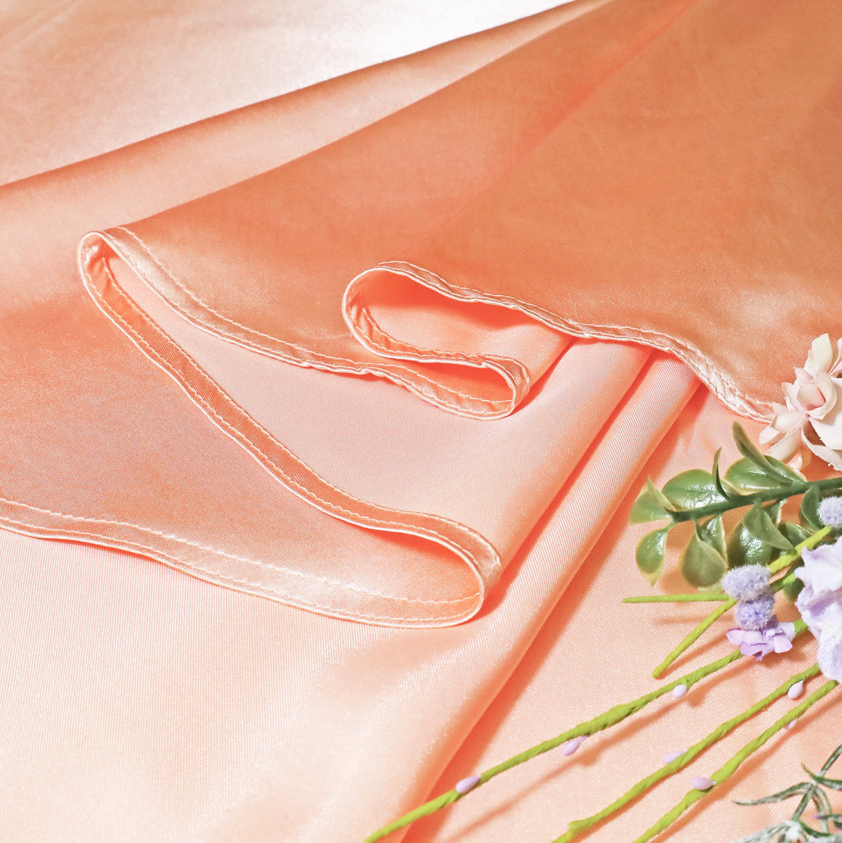 Round Heavy Duty Satin Tablecloth 132" Apricot/Peach