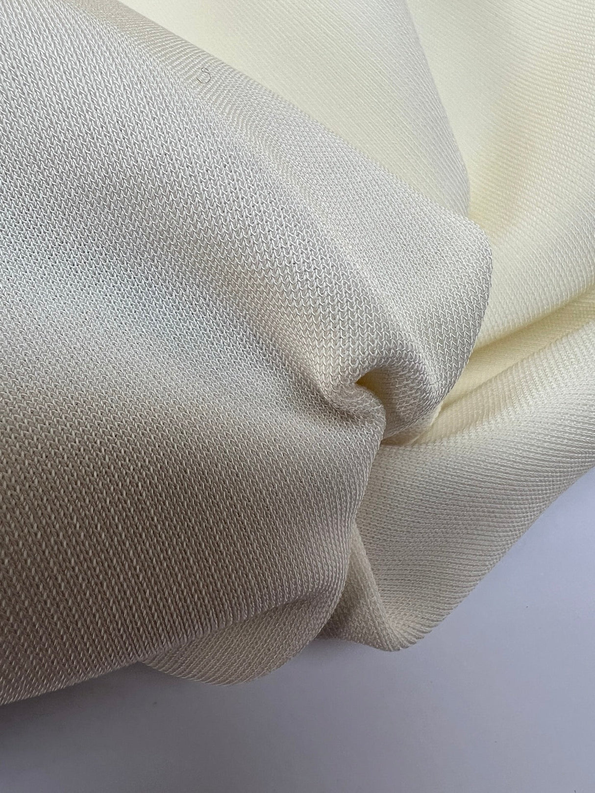Viscose Knitted Fabric White Shade Stretch
