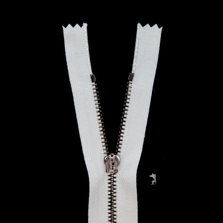 Mood Exclusive Italian White and Gunmetal T3 Closed End Metal Zipper - 9"