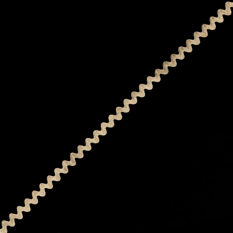 Beige Ric Rac Trimming - 0.375"