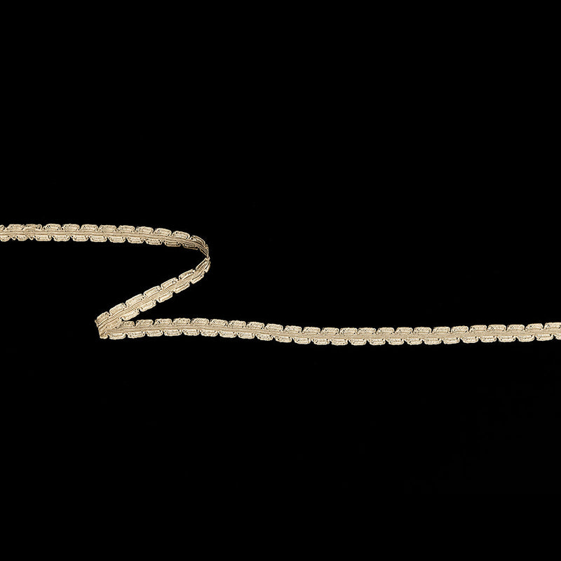 Lustrous Beige Wavy Edged Soutache Trimming - 0.3"